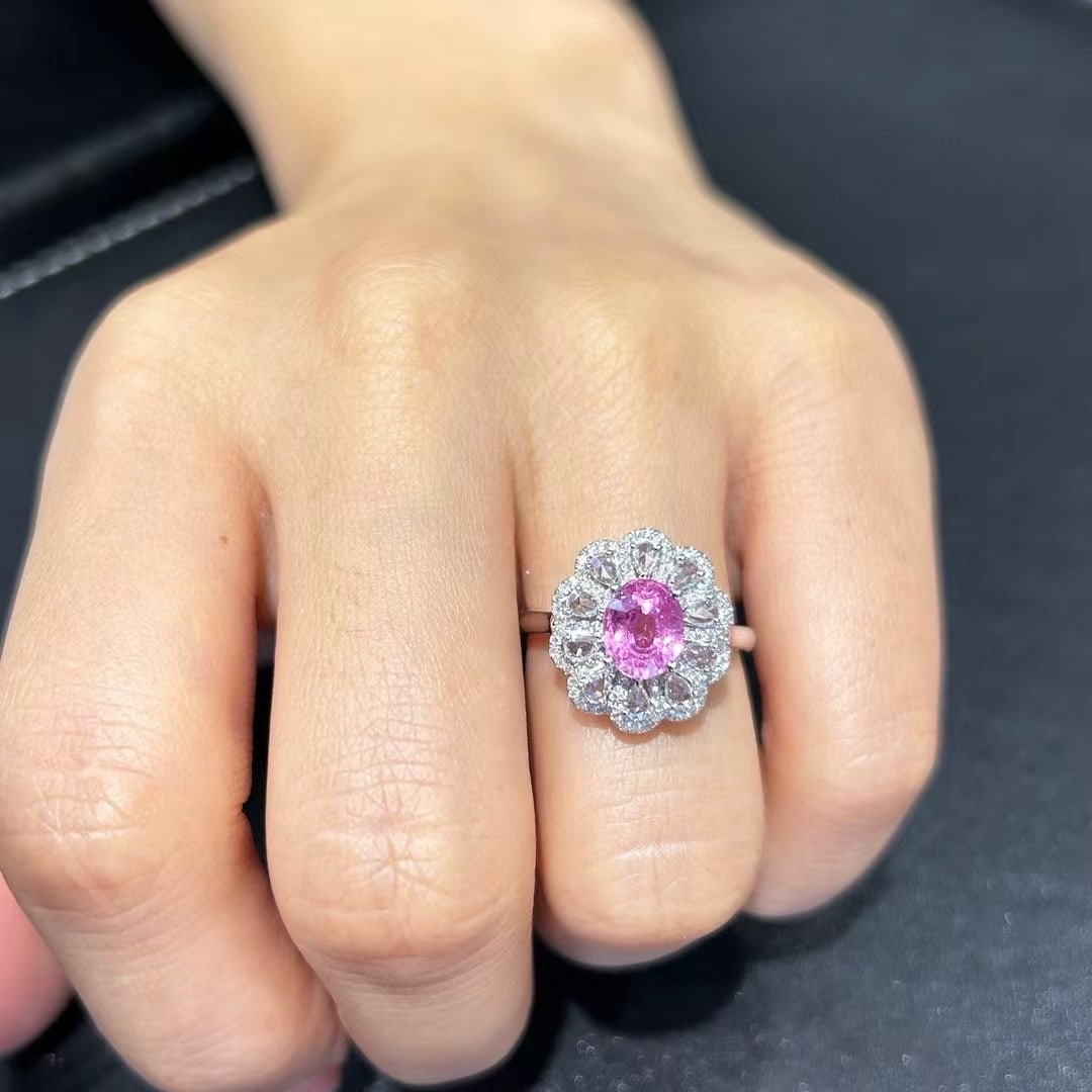 14k Gold 2.62 Ctw Natural Padparadscha Sapphire & Diamond Ring - 3