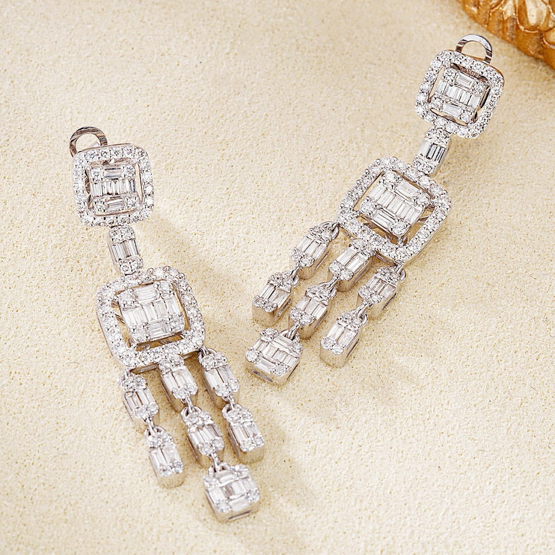 14k Gold 2.12 Ctw Natural H Diamond Earrings - 2