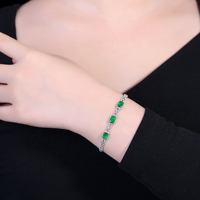 14k Gold 3.01 Ctw Vivid Green Natural Emerald & Diamond Bracelet - 4