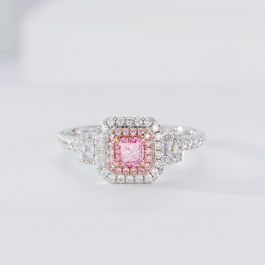 Gia Certified 14k Gold 0.63 Ctw Natural Pink Diamond & Diamond Ring: Ref:230988201 // gold content:14k gold // ring size:7. 25us // // main gemstone:pink diamond // certified:gia // shape:radiant // carat weight:0. 31ct // clarity grade:si1 // color:pink // treatment:n