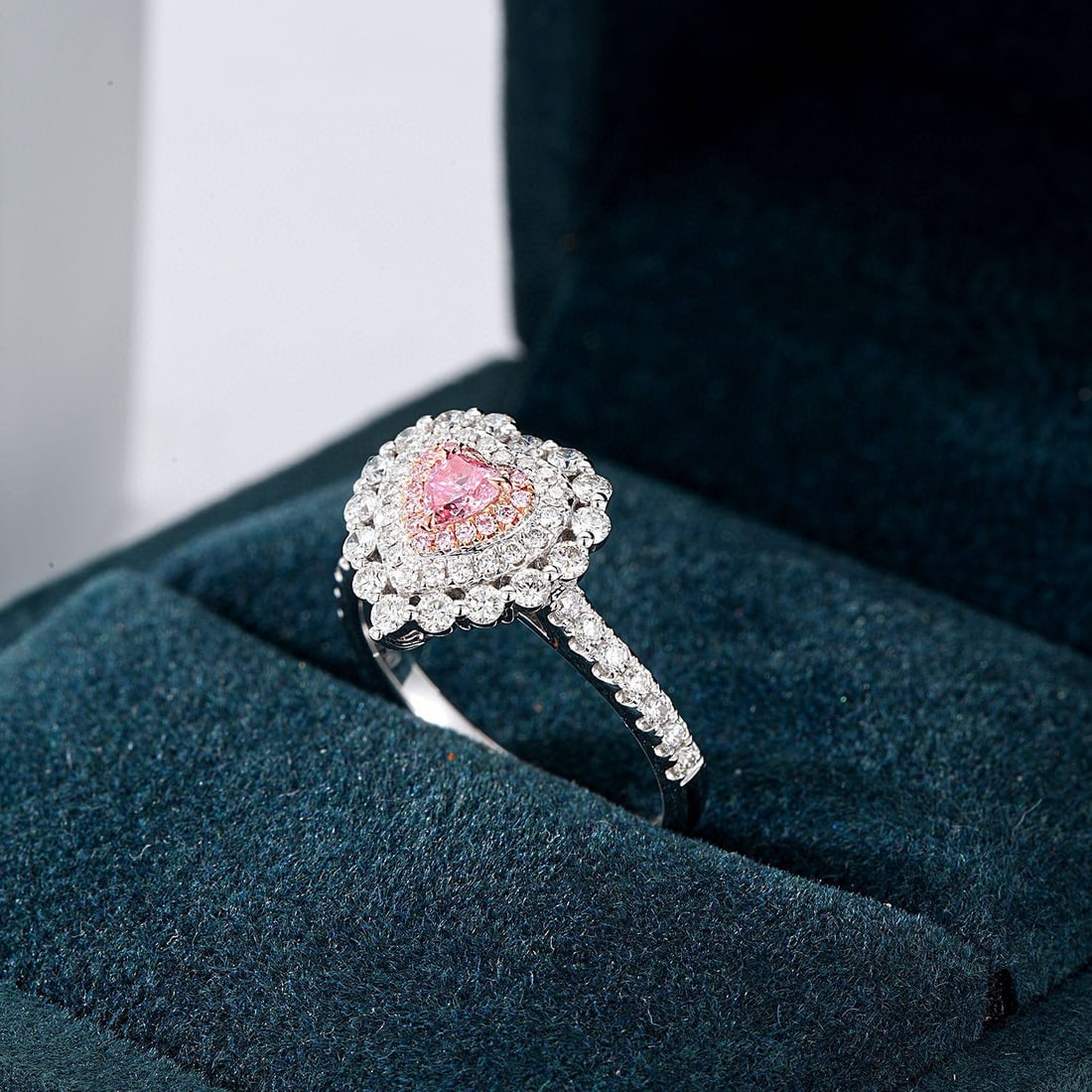 14k Gold 0.81 Ctw Natural Pink Diamond & Diamond Ring - 3