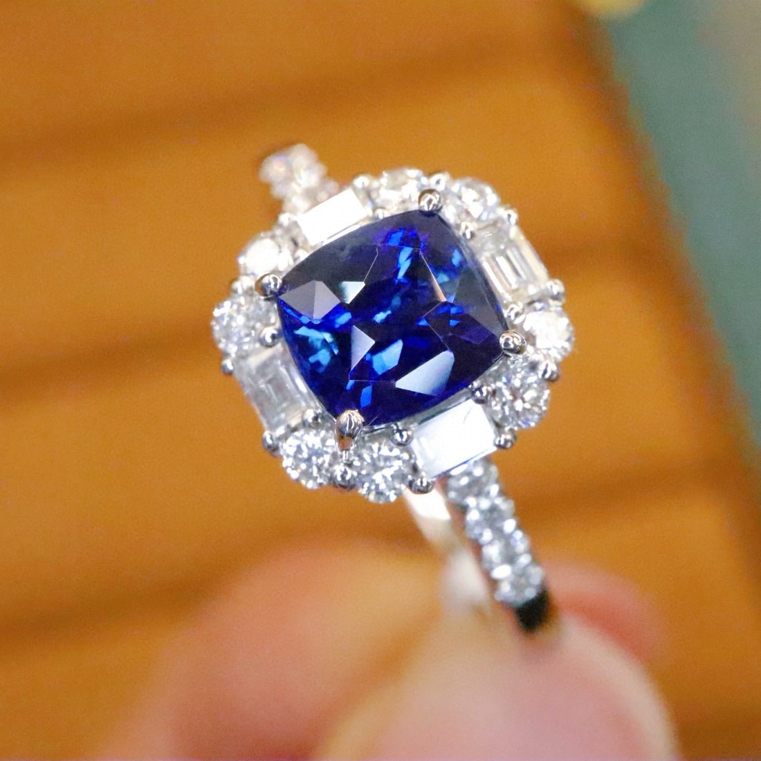 14k Gold 1.37 Ctw Natural Sapphire & Diamond Ring - 2