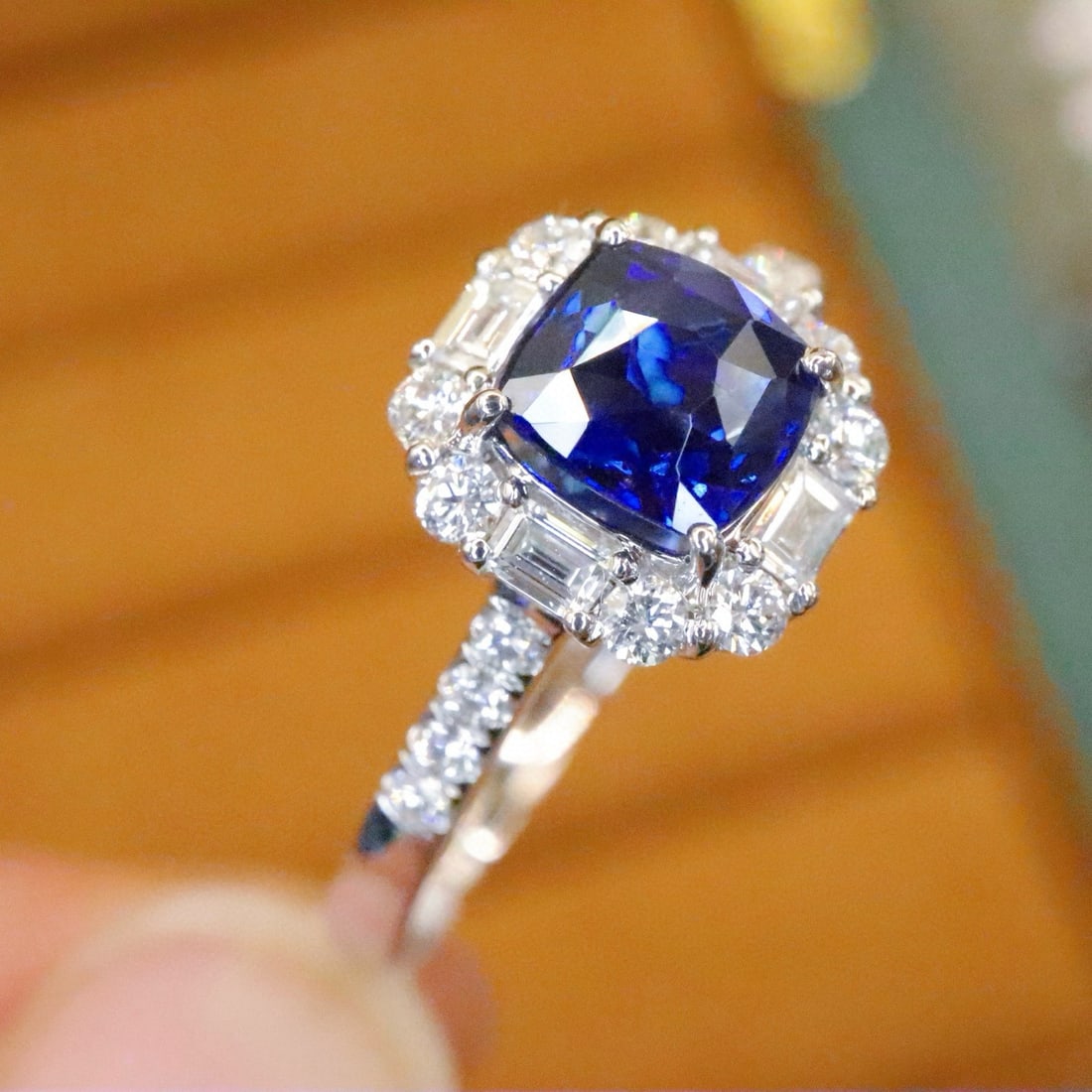 14k Gold 1.37 Ctw Natural Sapphire & Diamond Ring - 3