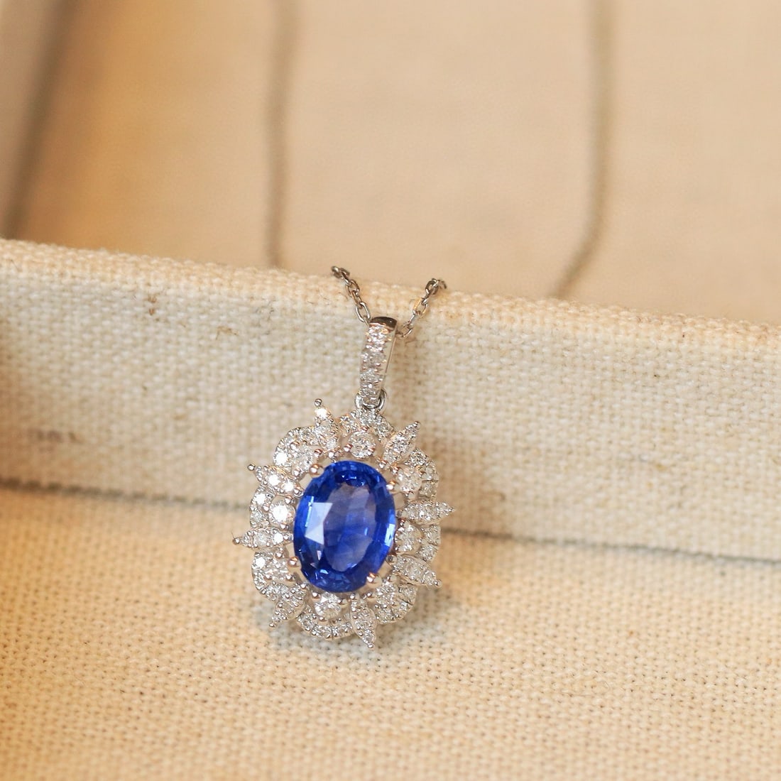 14k Gold 1.98 Ctw Natural Sapphire & Diamond Pendant( Without Chain ) - 6