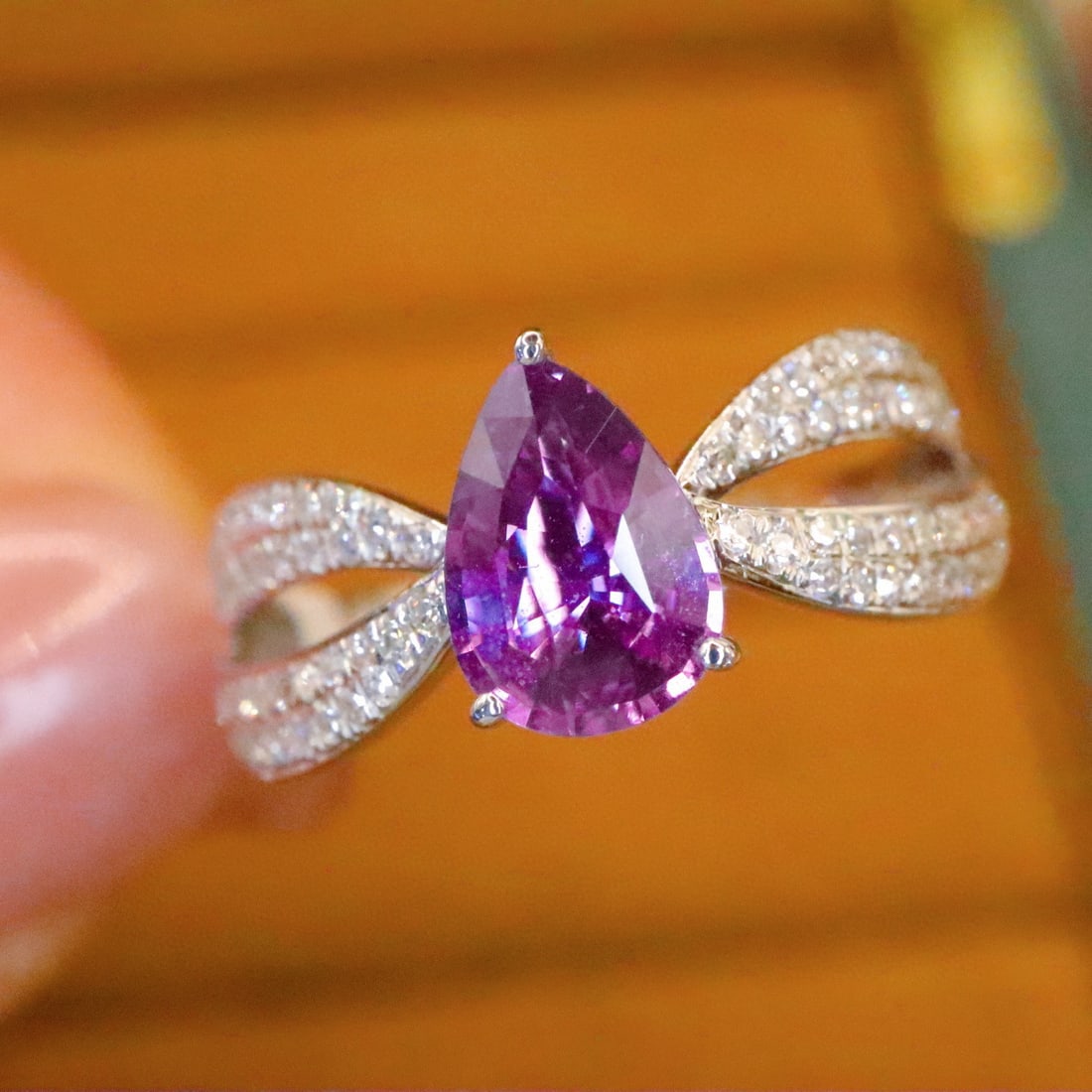14k Gold 1.23 Ctw Natural Sapphire & Diamond Ring: Ref:230988219 // gold content:14k gold // ring size:7. 25us // // main gemstone:sapphire // shape:pear // carat weight:1. 00ct // color:purple // treatment:natural // // adjacent gemstone 2 : diamond