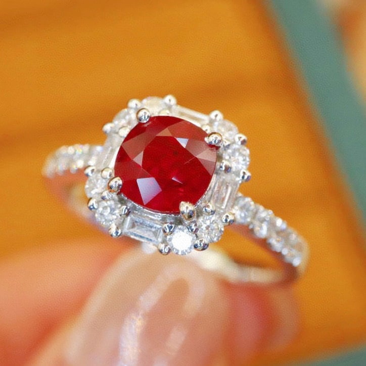 14k Gold 1.47 Ctw Natural Ruby & Diamond Ring - 2