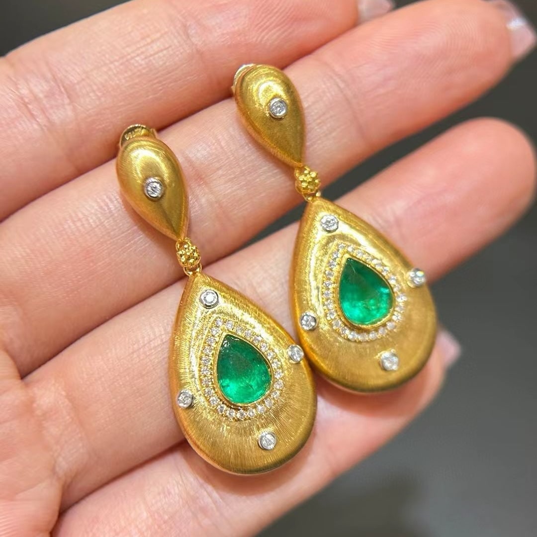 14k Gold 2.39 Ctw Vivid Green Natural Emerald & Diamond Earrings - 3