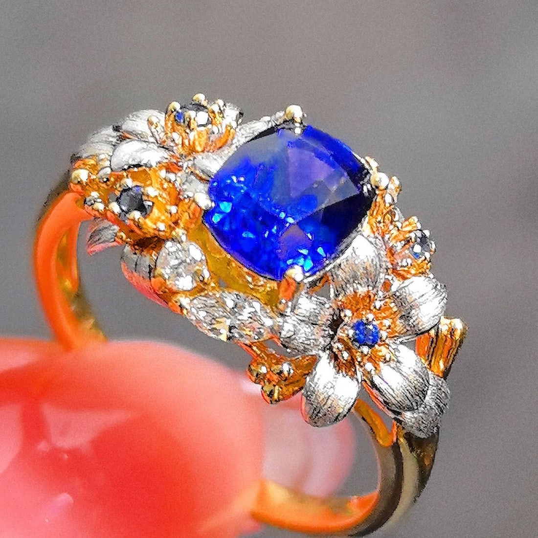 14k Gold 1.49 Ctw Natural Sapphire & Diamond Ring: Ref:230988234 // gold content:14k gold // ring size:7. 25us // // main gemstone:sapphire // shape:cushion // carat weight:1. 33ct // color:royal blue // treatment:natural // // adjacent gemstone 2 :