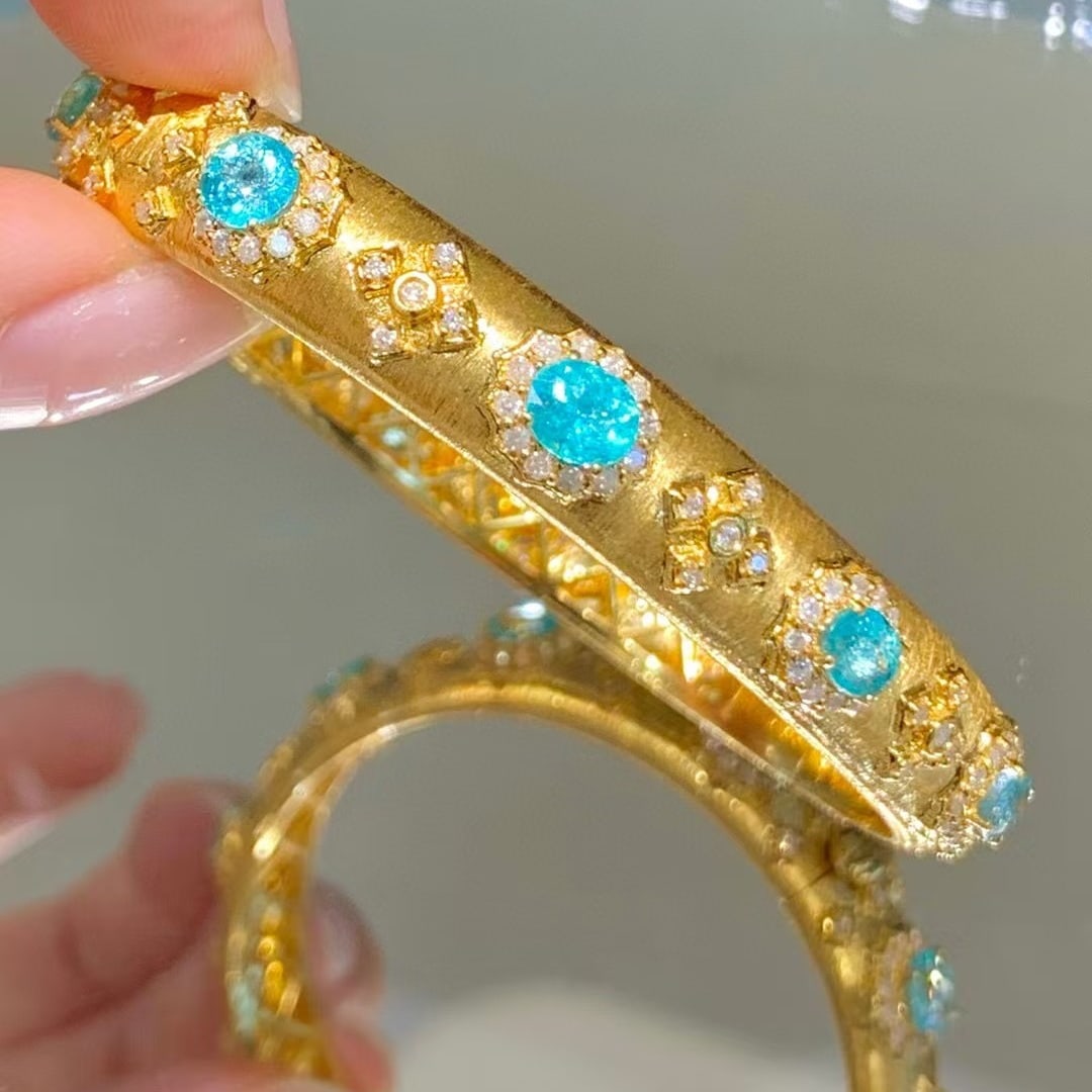 14k Gold 5.2 Ct Natural Paraiba Tourmaline & Diamond Bangle - 4
