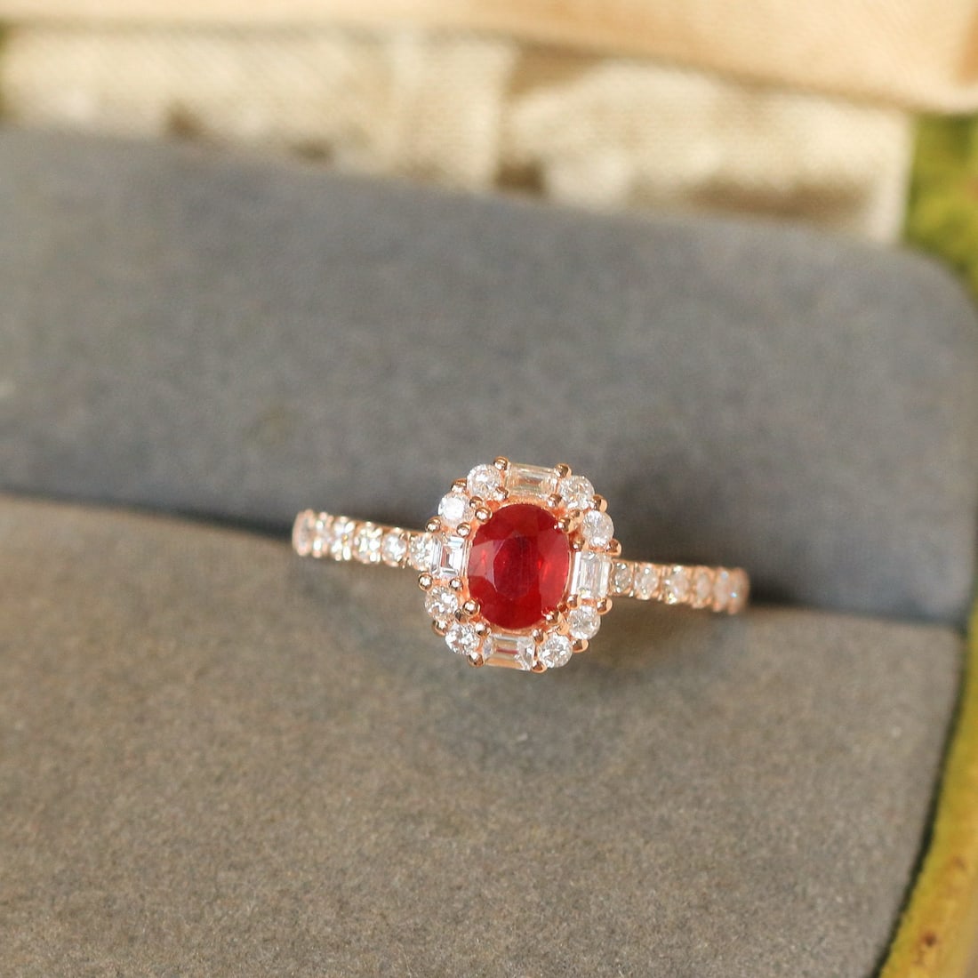 14k Gold 0.95 Ctw Natural Ruby & Diamond Ring - 2