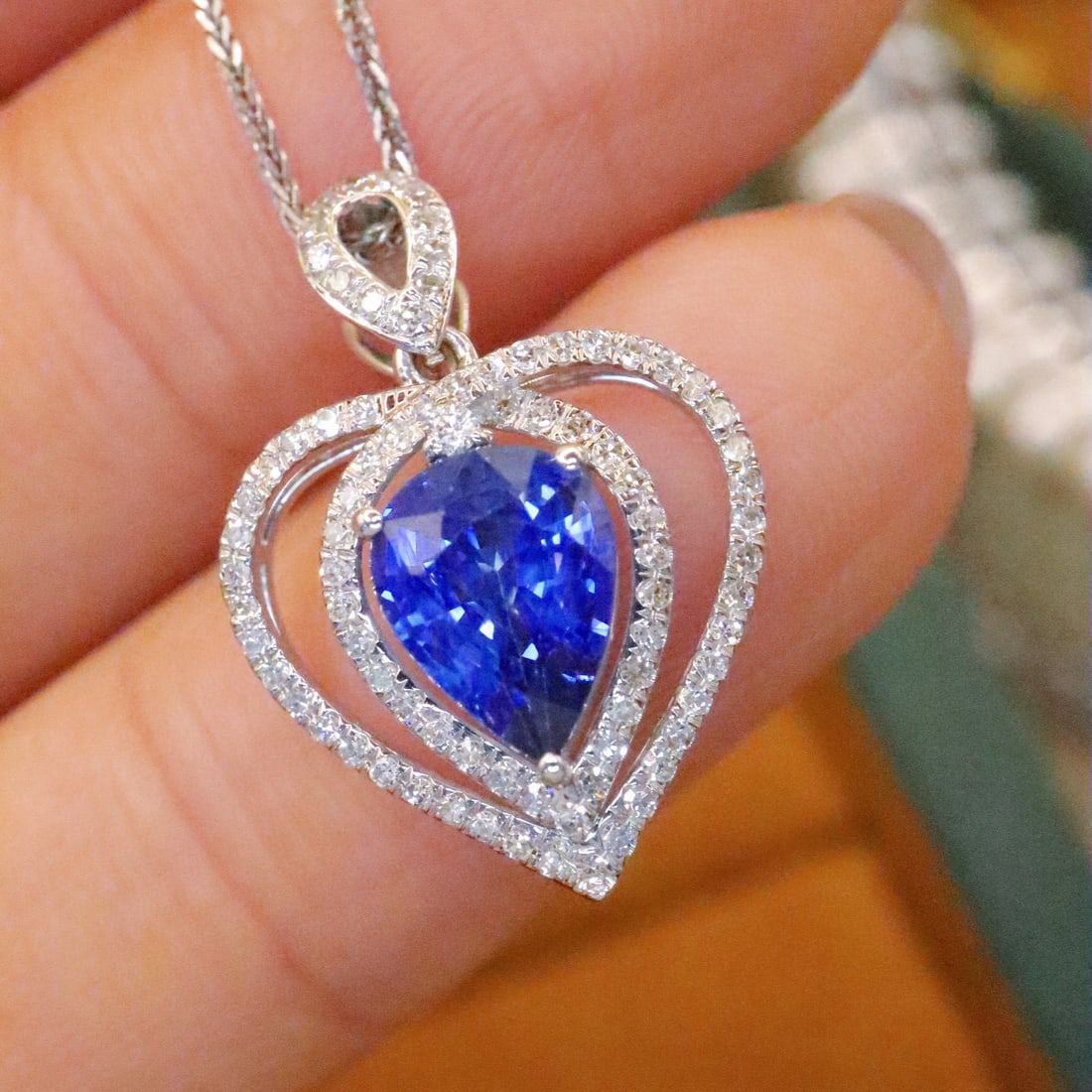 14k Gold 1.70 Ctw Natural Sapphire & Diamond Pendant( Without Chain ): Ref:230988245 // gold content:14k gold // main gemstone:sapphire // shape:pear // carat weight:1. 45ct // color:royal blue // treatment:natural // // adjacent gemstone 2 : diamond // number of stones:
