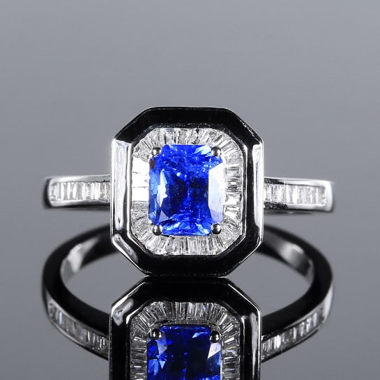 14k Gold 1.42 Ctw Natural Sapphire & Diamond Ring: Ref:230988247 // gold content:14k gold // ring size:7. 25us // // main gemstone:sapphire // shape:octagonal // carat weight:1. 15ct // color:cornflower blue // treatment:natural // // adjacent
