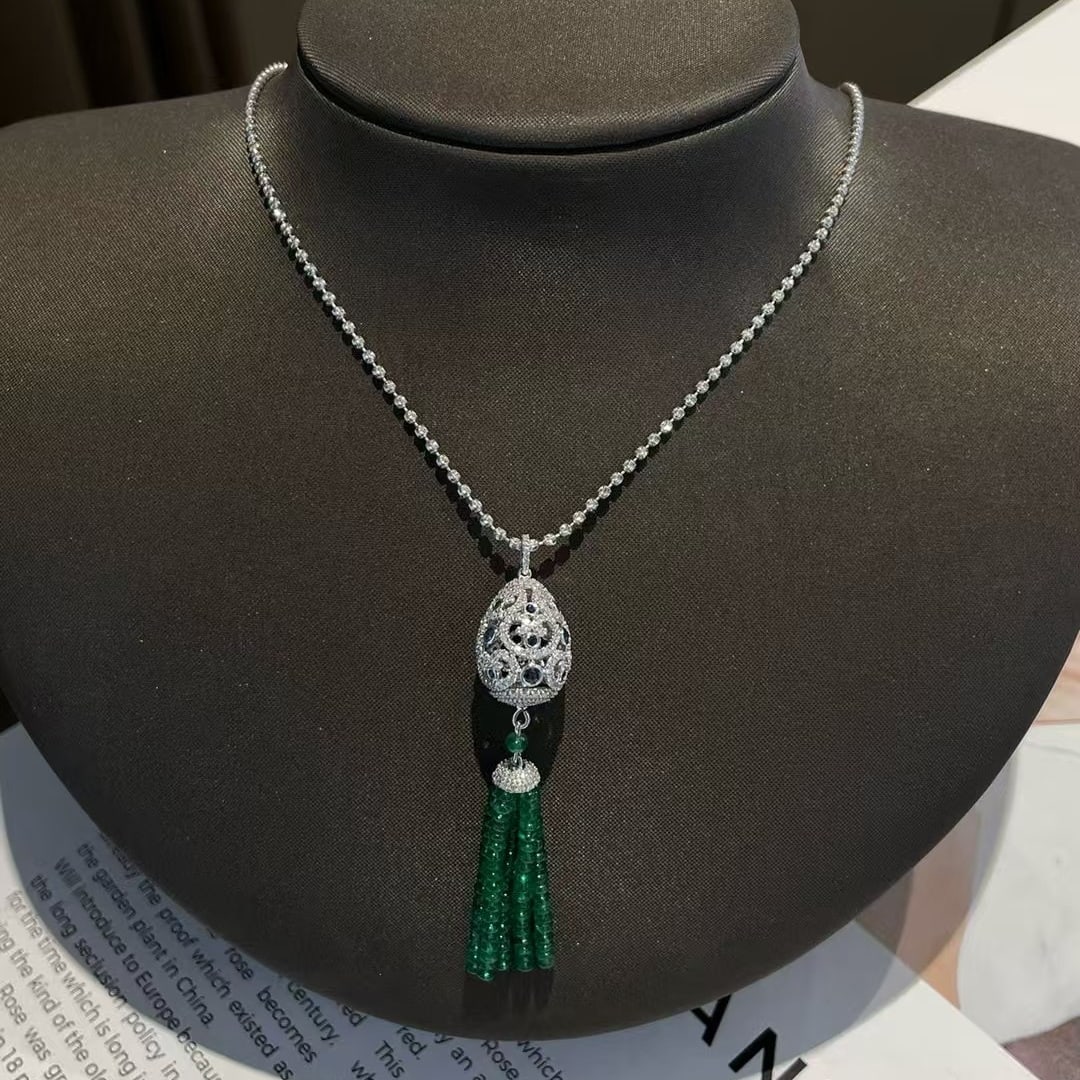 14k Gold 6.7 Ct Vivid Green Natural Emerald & Diamond Pendant( Without Chain ): Ref:230988254 // gold content:14k gold // main gemstone:emerald // shape:bead // carat weight:6. 7ct // color:vivid green // treatment:natural // // adjacent gemstone 2 : diamond // shape:round // cla