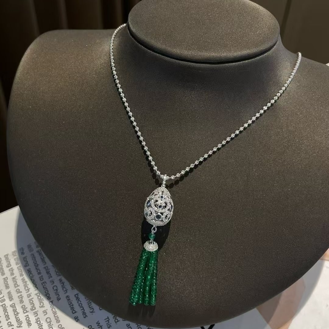 14k Gold 6.7 Ct Vivid Green Natural Emerald & Diamond Pendant( Without Chain ) - 2
