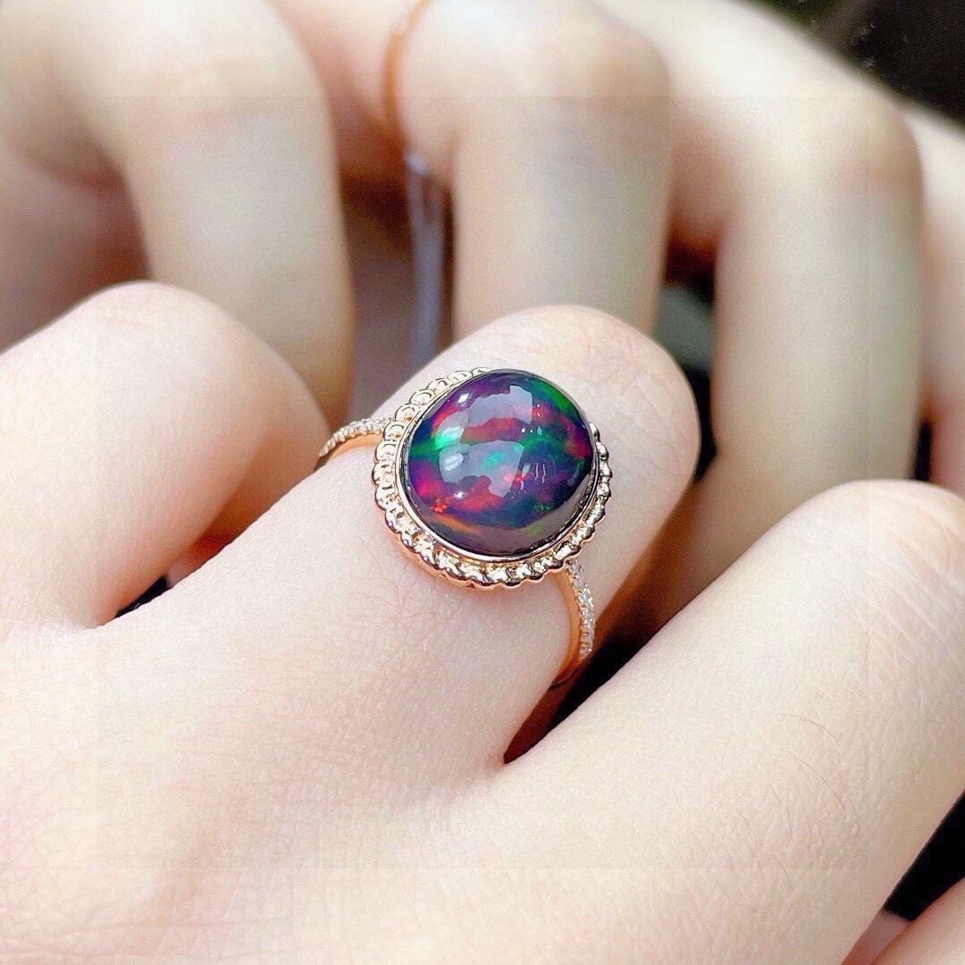 14k Gold 4.2 Ct Natural Opal & Diamond Ring - 4