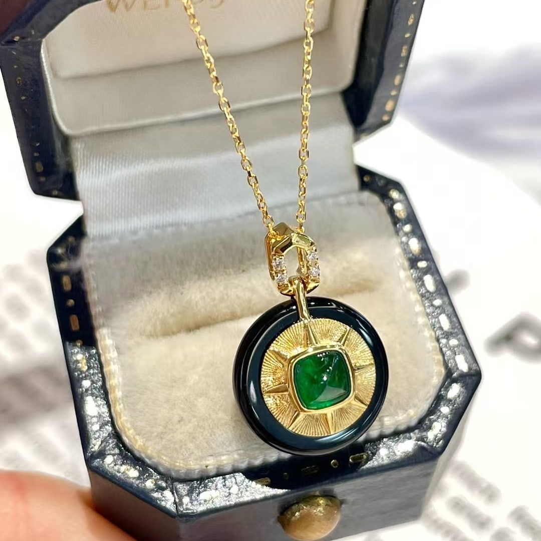 14k Gold 0.3 Ct Vivid Green Natural Emerald & Diamond Pendant( Without Chain ): Ref:230988288 // gold content:14k gold // main gemstone:emerald // shape:suger-loaf // carat weight:0. 3ct // color:vivid green // treatment:natural // // adjacent gemstone 2 : diamond // shape:round