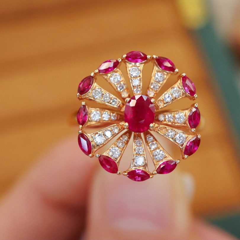 14k Gold 1.16 Ctw Natural Ruby & Ruby Ring: Ref:230988291 // gold content:14k gold // ring size:7. 25us // // main gemstone:ruby // shape:oval // carat weight:0. 5ct // color:red // treatment:natural // // adjacent gemstone 2 : ruby //