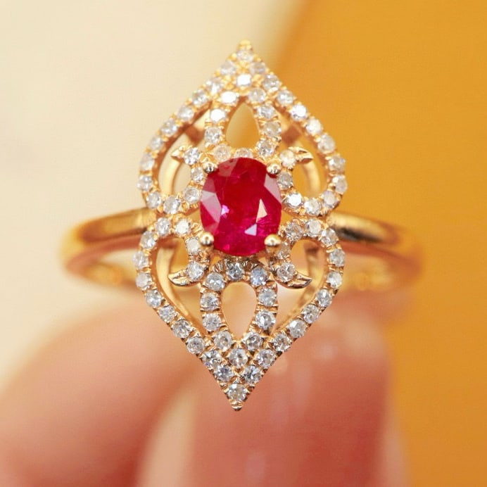 14k Gold 0.62 Ctw Natural Ruby & Diamond Ring: Ref:230988293 // gold content:14k gold // ring size:7. 25us // // main gemstone:ruby // shape:oval // carat weight:0. 40ct // color:red // treatment:natural // // adjacent gemstone 2 : diamond //