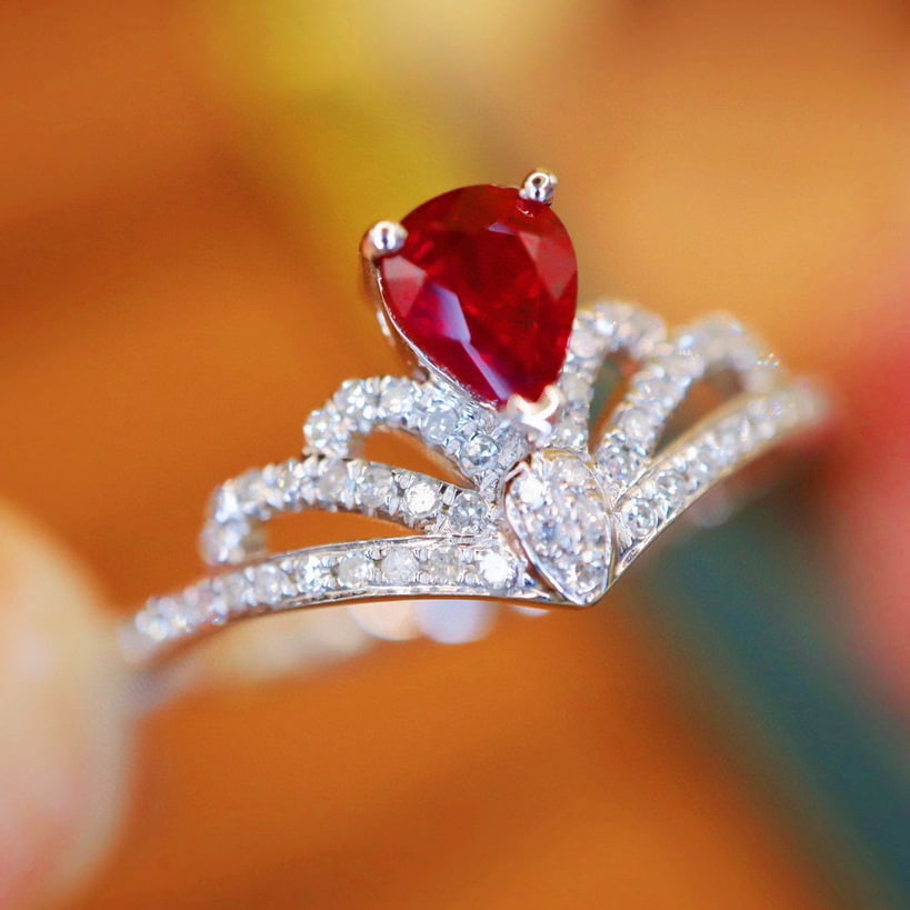 14k Gold 0.74 Ctw Vivid Red Natural Ruby & Diamond Ring - 2
