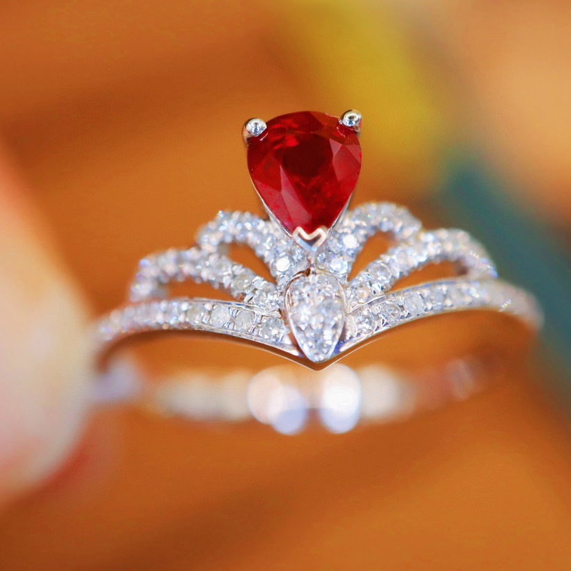 14k Gold 0.74 Ctw Vivid Red Natural Ruby & Diamond Ring - 4