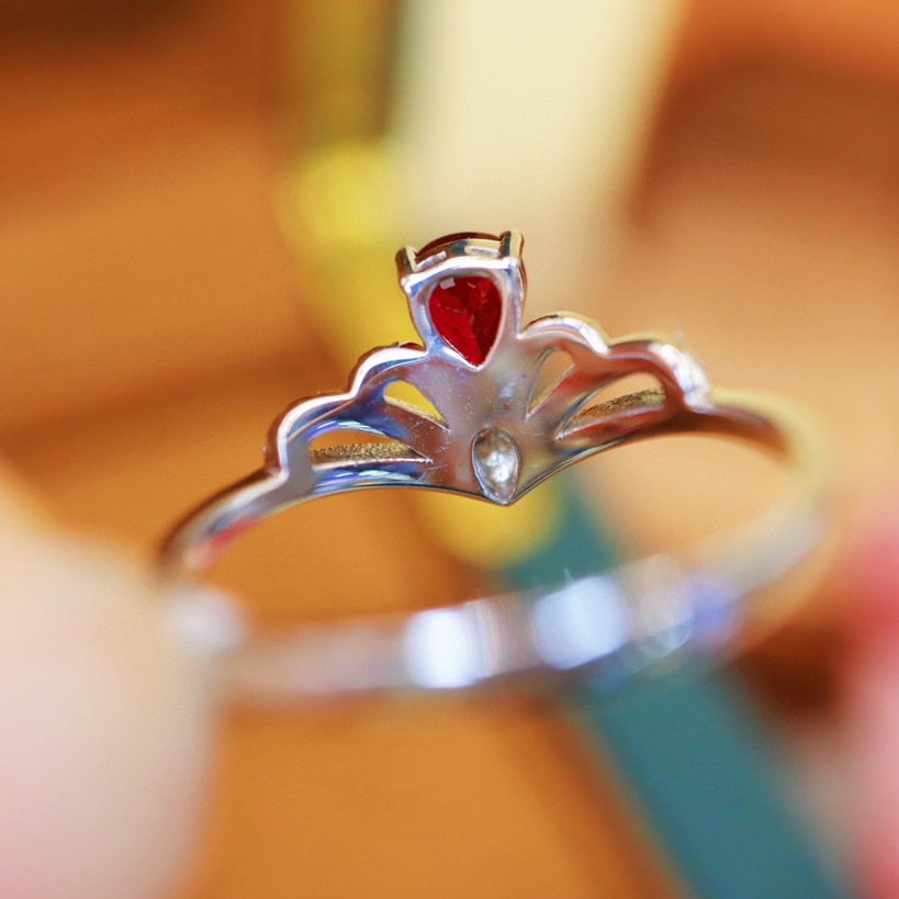 14k Gold 0.74 Ctw Vivid Red Natural Ruby & Diamond Ring - 5