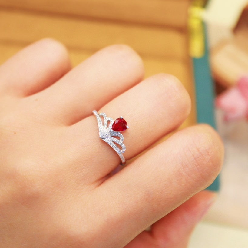 14k Gold 0.74 Ctw Vivid Red Natural Ruby & Diamond Ring - 6
