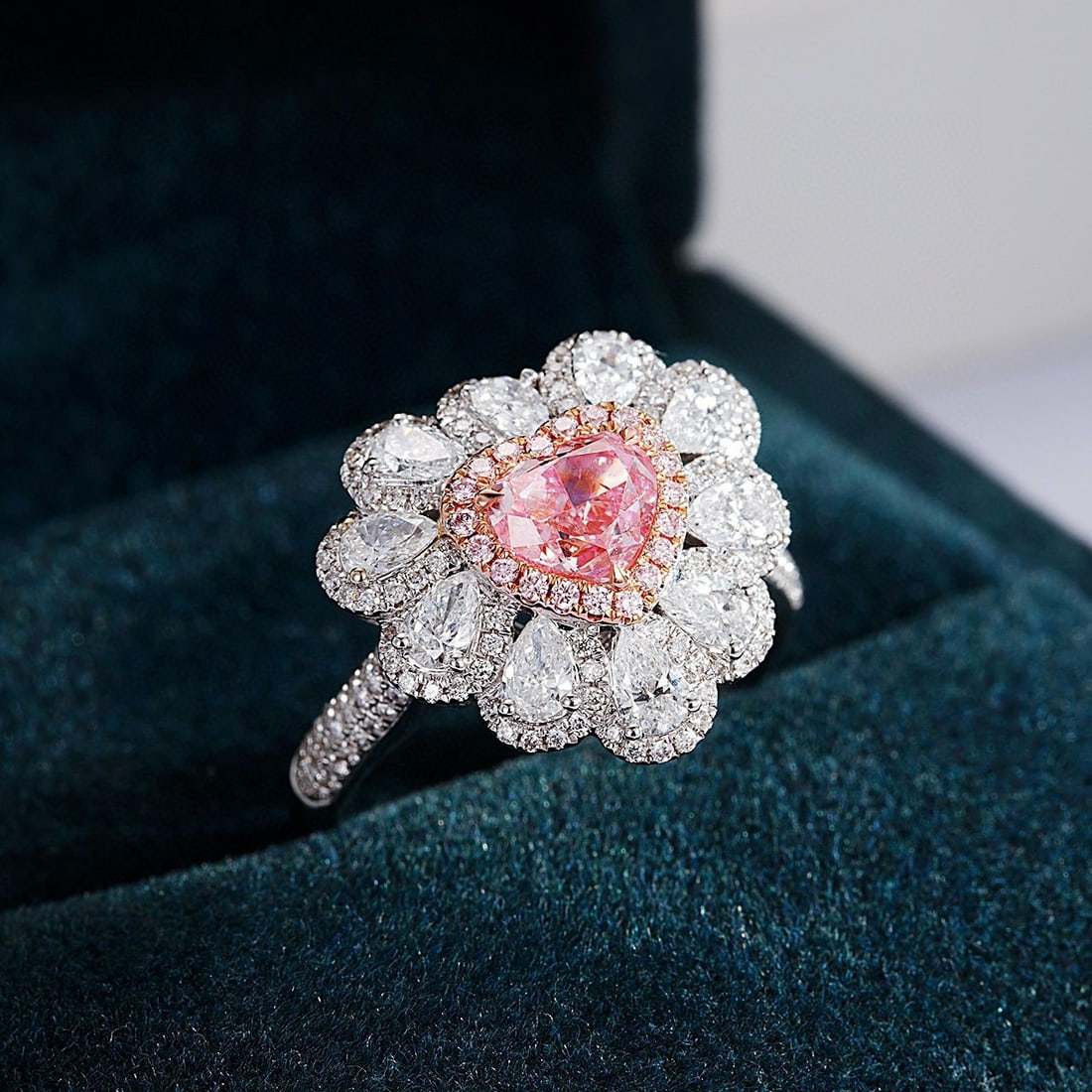 Gia Certified 14k Gold 2.19 Ctw Natural Pink Diamond & Diamond Ring: Ref:230988324 // gold content:14k gold // ring size:7. 25us // // main gemstone:pink diamond // certified:gia // shape:heart // carat weight:1. 01ct // clarity grade:si2 // color:pink // treatment:nat