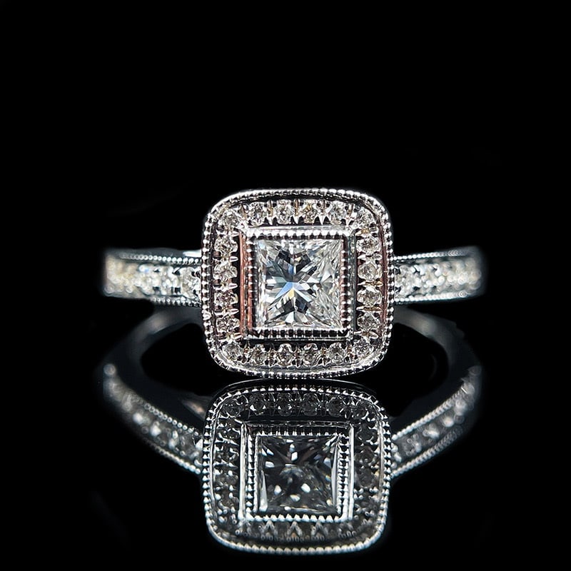 Gia Certified 14k Gold 0.31 Ct Natural E Vvs1 Princess Diamond Ring: Ref:230988328 // gold content:14k gold // ring size:7. 25us // // main gemstone:diamond // certified:gia // shape:princess // carat weight:0. 31ct // clarity grade:vvs1 // color:e // treatment:natural