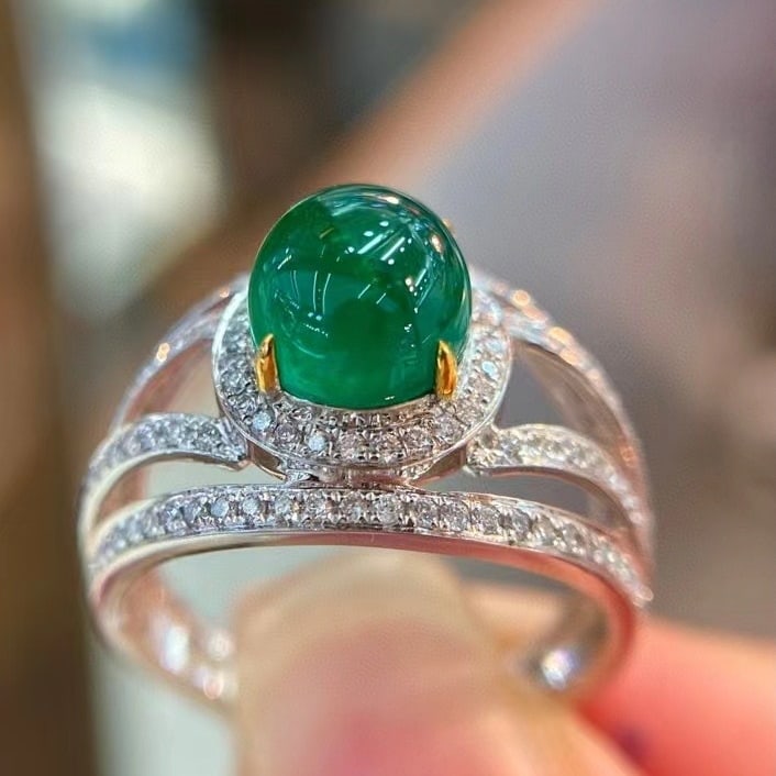 14k Gold 3.26 Ctw Vivid Green Natural Emerald & Diamond Ring - 4