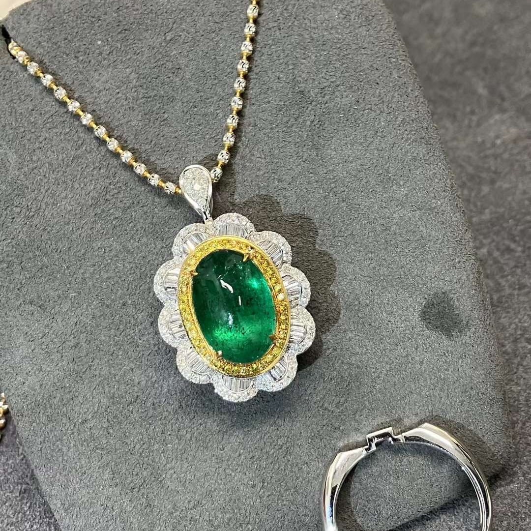 14k Gold 7.02 Ctw Vivid Green Natural Emerald & Diamond Ring/pendant( Without Chain ): Ref:230988353 // gold content:14k gold // ring size:7. 25us // // main gemstone:emerald // shape:oval // carat weight:5. 87ct // color:vivid green // treatment:natural // // adjacent gemstone 2 : diam