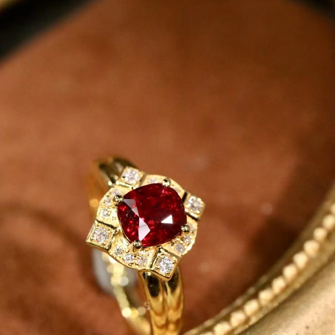 14k Gold 1.31 Ctw Natural Ruby & Diamond Ring - 5