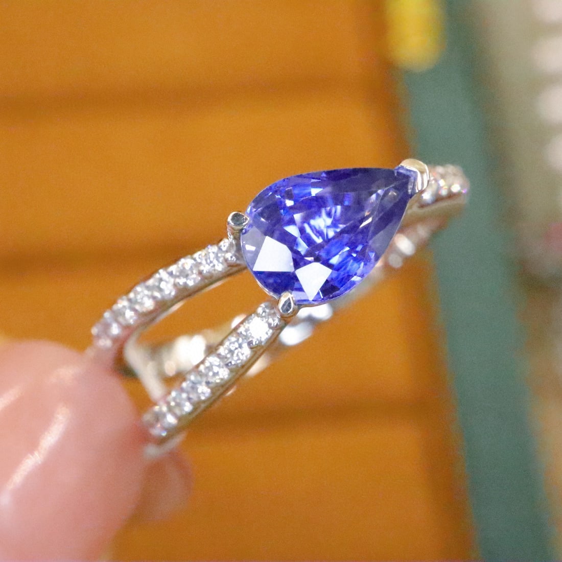 14k Gold 1.30 Ctw Natural Sapphire & Diamond Ring - 2