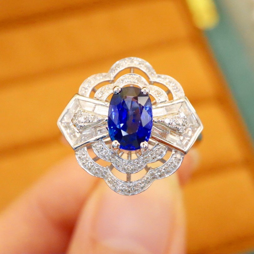 14k Gold 1.80 Ctw Natural Sapphire & Diamond Ring: Ref:230988362 // gold content:14k gold // ring size:7. 25us // // main gemstone:sapphire // shape:oval // carat weight:1. 21ct // color:royal blue // treatment:natural // // adjacent gemstone 2 :