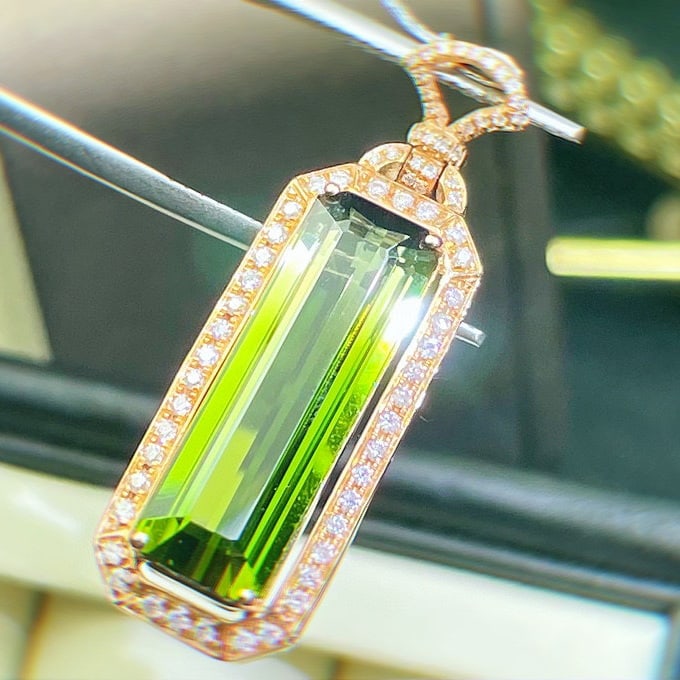 14k Gold 7.65 Ct Natural Tourmaline & Diamond Pendant( Without Chain ) - 2