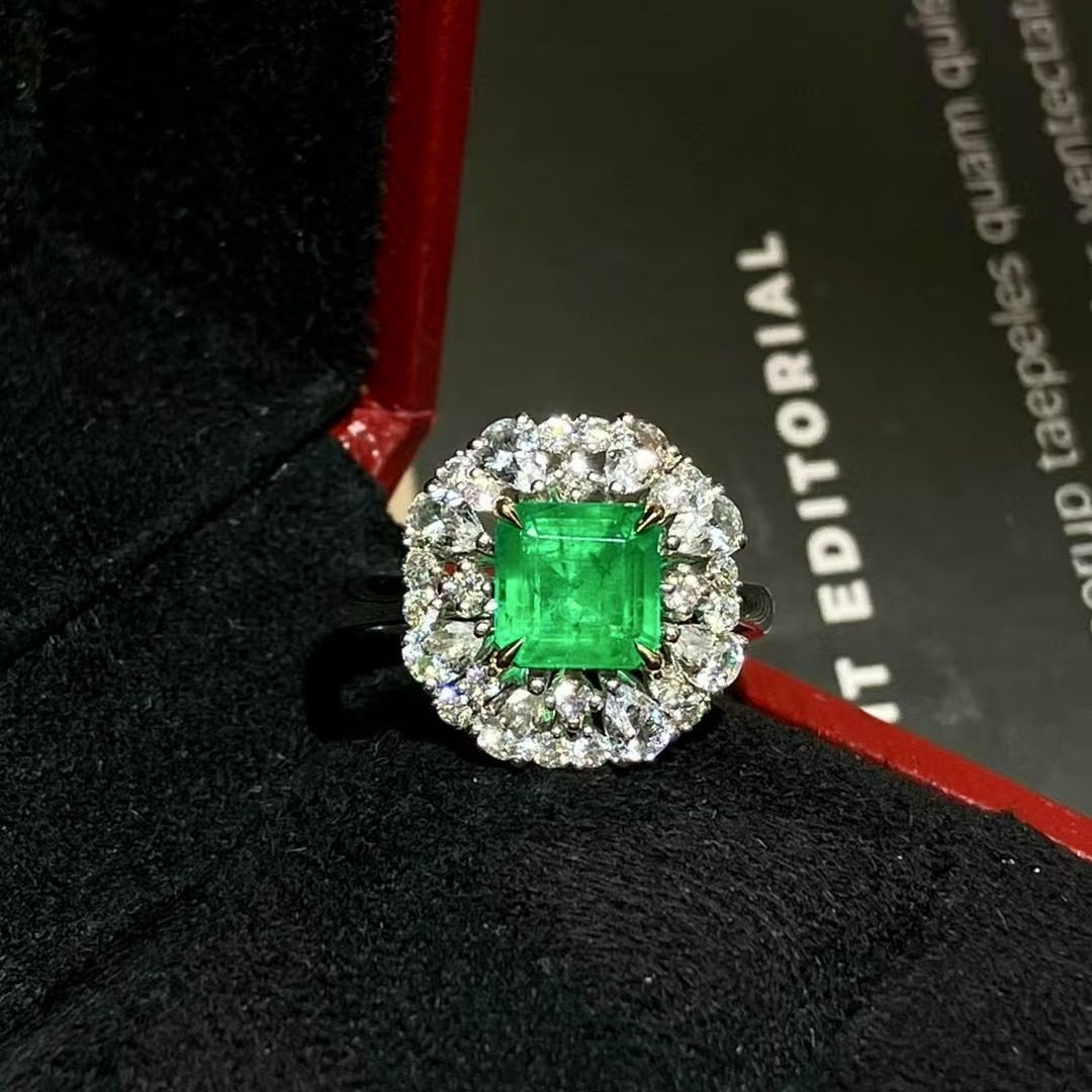 14k Gold 2.51 Ctw Vivid Green Natural Emerald & Sapphire Ring - 3