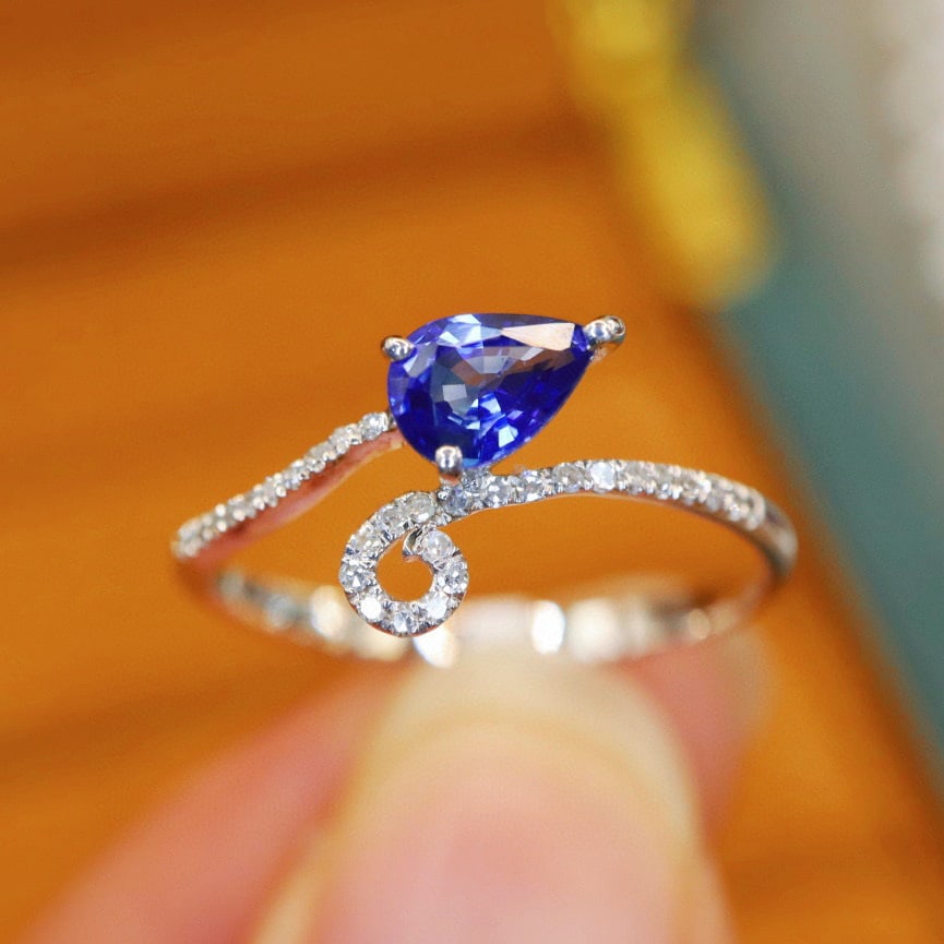 14k Gold 0.58 Ctw Natural Sapphire & Diamond Ring - 2