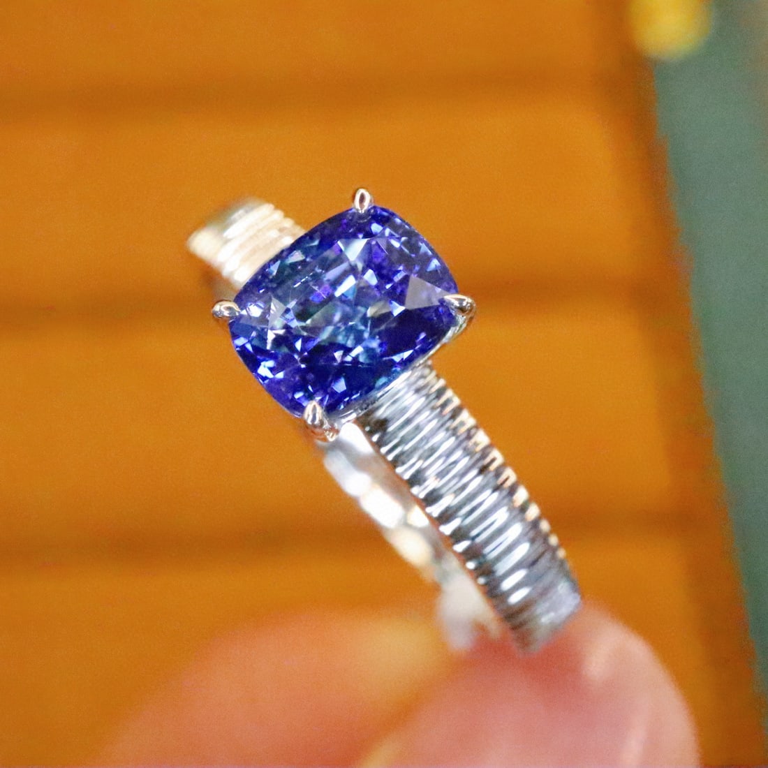14k Gold 1.54 Ctw Natural Sapphire & Diamond Ring - 2