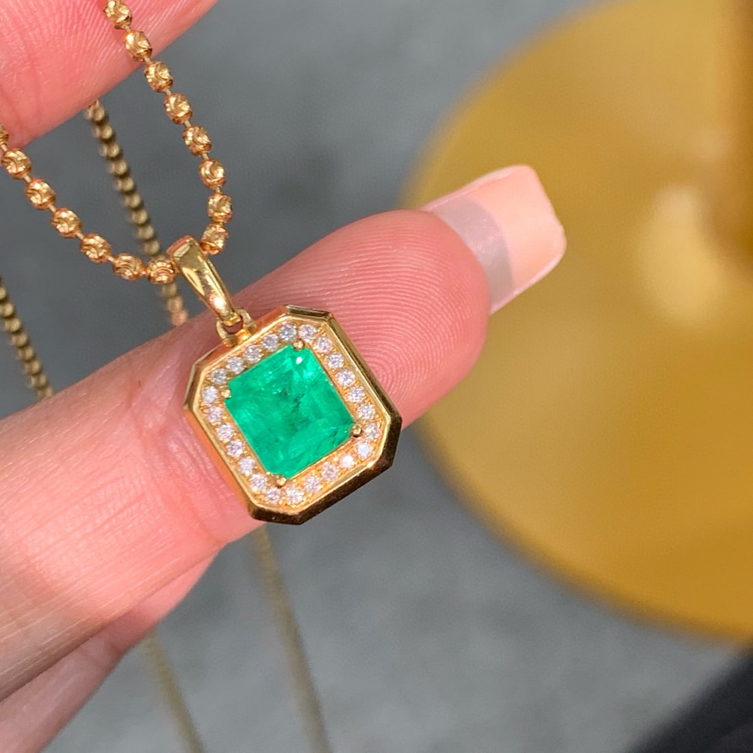14k Gold 1.49 Ctw Natural Emerald & Diamond Pendant( Without Chain ) - 6
