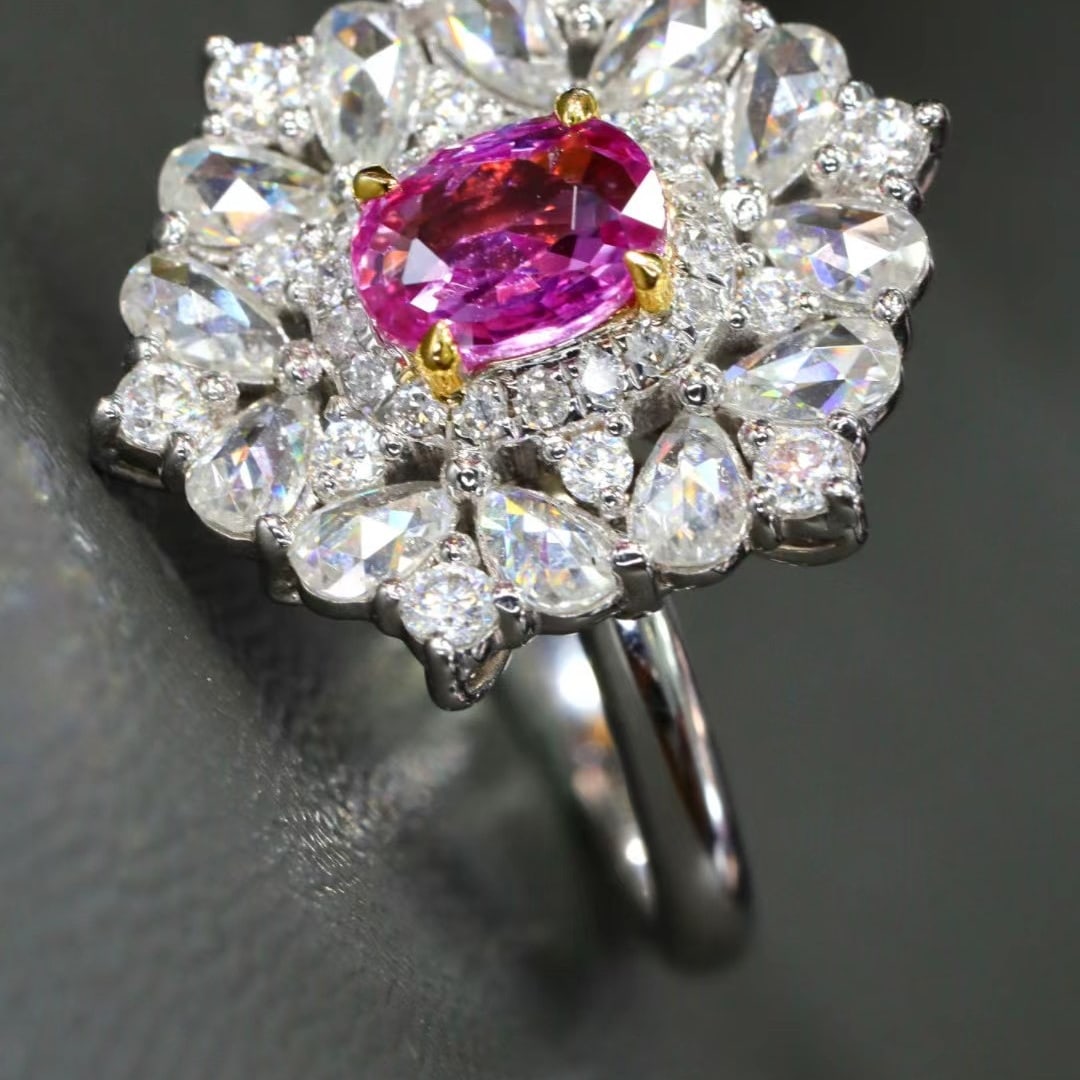 14k Gold 0.78 Ctw Natural Padparadscha Sapphire & Diamond Ring - 3