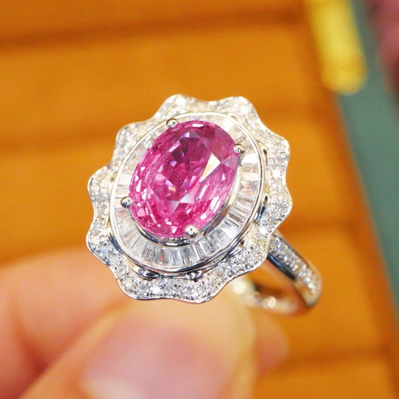 14k Gold 2.62 Ctw Natural Padparadscha Sapphire & Diamond Ring - 2