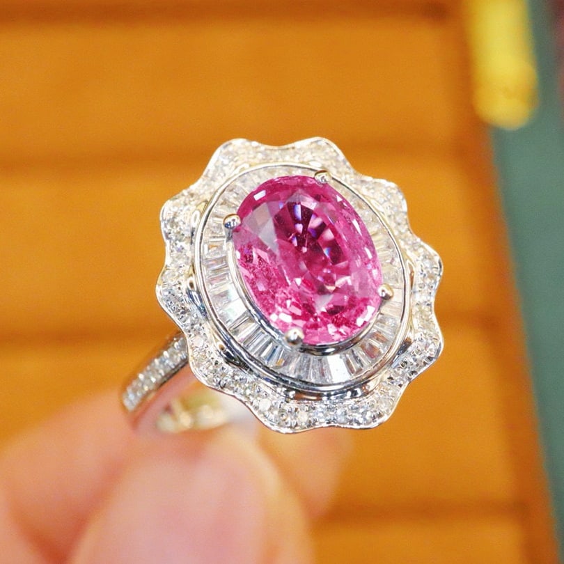 14k Gold 2.62 Ctw Natural Padparadscha Sapphire & Diamond Ring - 3