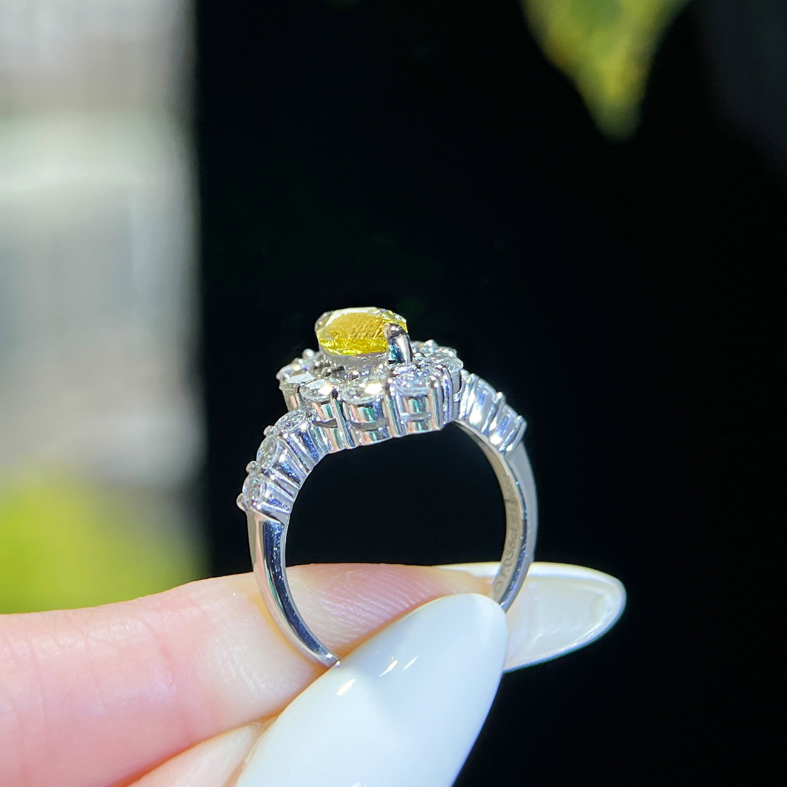 14k Gold 2.27 Ctw Natural Yellow Diamond & Diamond Ring - 3
