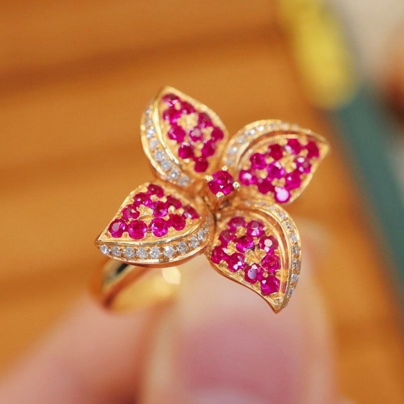 14k Gold 0.63 Ctw Natural Ruby & Diamond Ring - 4