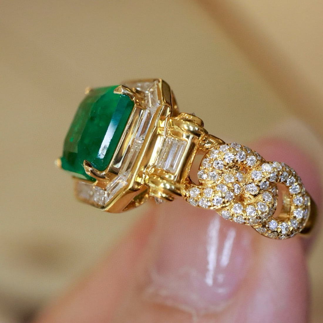 14k Gold 3.15 Ctw Vivid Green Natural Emerald & Diamond Ring - 6