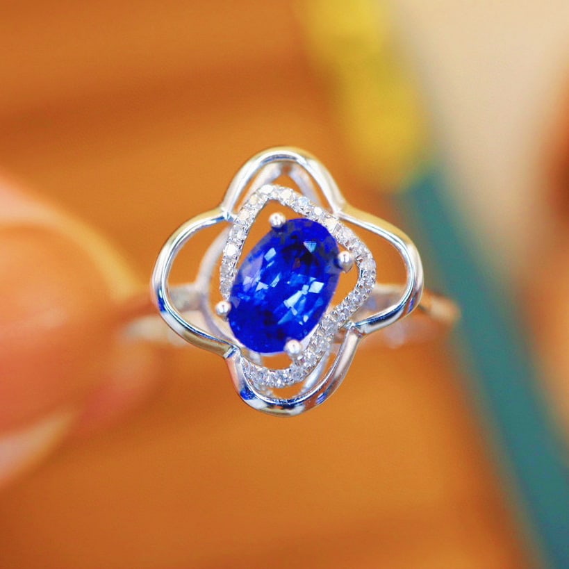14k Gold 1.07 Ctw Natural Sapphire & Diamond Ring: Ref:230988448 // gold content:14k gold // ring size:7. 25us // // main gemstone:sapphire // shape:oval // carat weight:1. 0ct // color:royal blue // treatment:natural // // adjacent gemstone 2 :