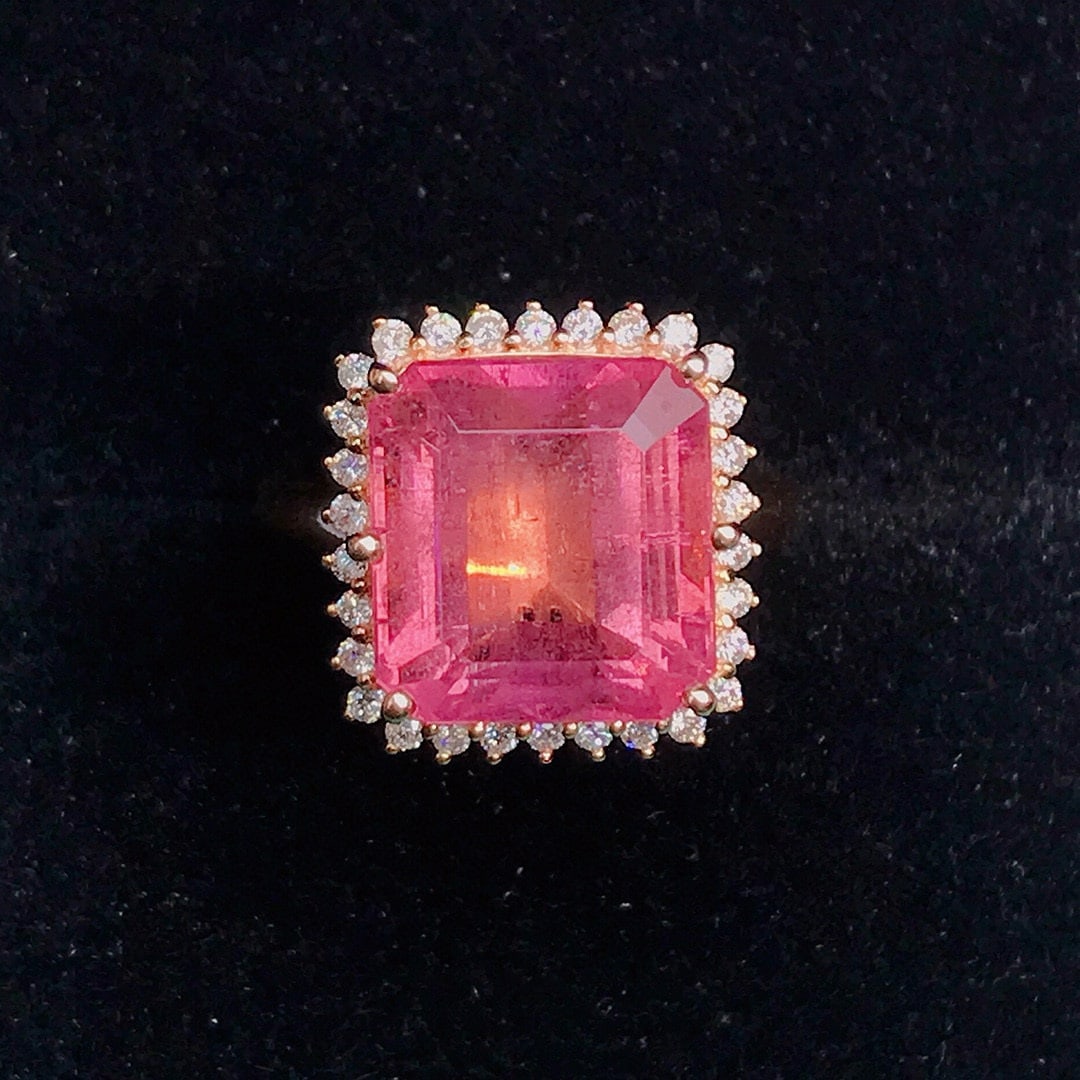 14k Gold 8.7 Ctw Natural Tourmaline & Diamond Ring: Ref:230991001 // gold content:14k gold // ring size:7. 25us // // main gemstone:tourmaline // shape:octagonal // carat weight:8. 4ct // color:pink // treatment:natural // // adjacent gemstone 2 :