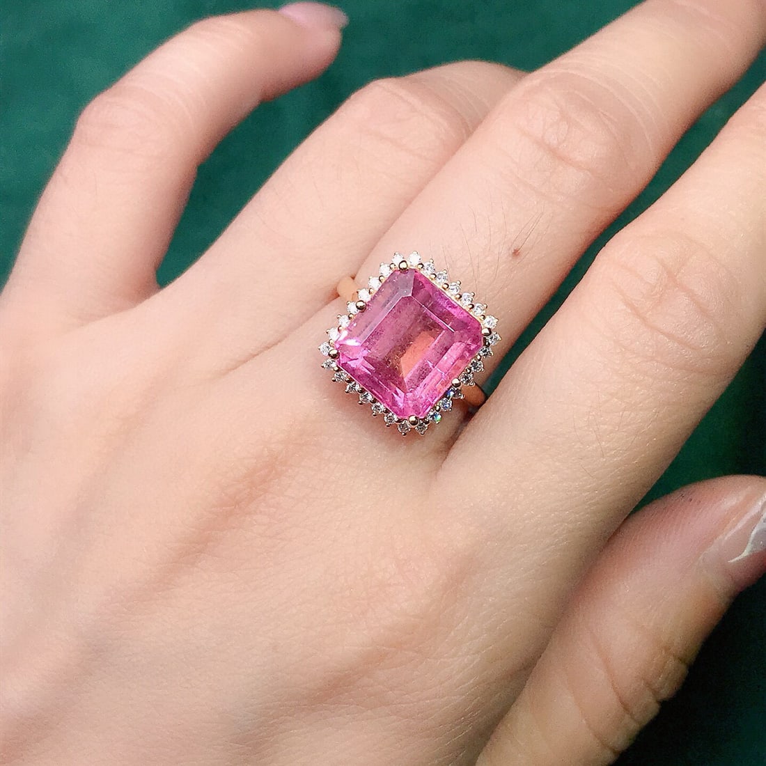 14k Gold 8.7 Ctw Natural Tourmaline & Diamond Ring - 3