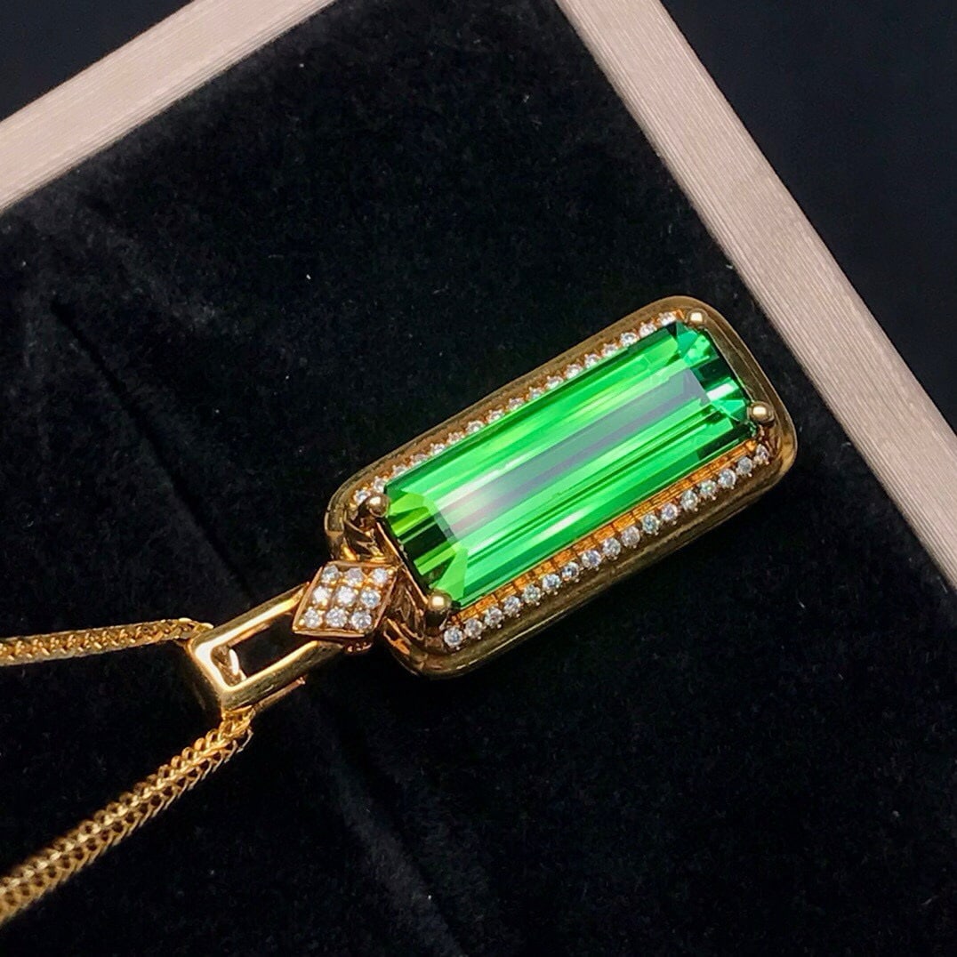14k Gold 4.48 Ct Natural Tourmaline & Diamond Pendant( Without Chain ) - 6