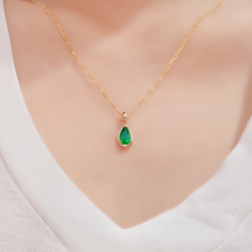 14k Gold 1.56 Ctw Natural Emerald & Diamond Pendant( Without Chain ) - 4