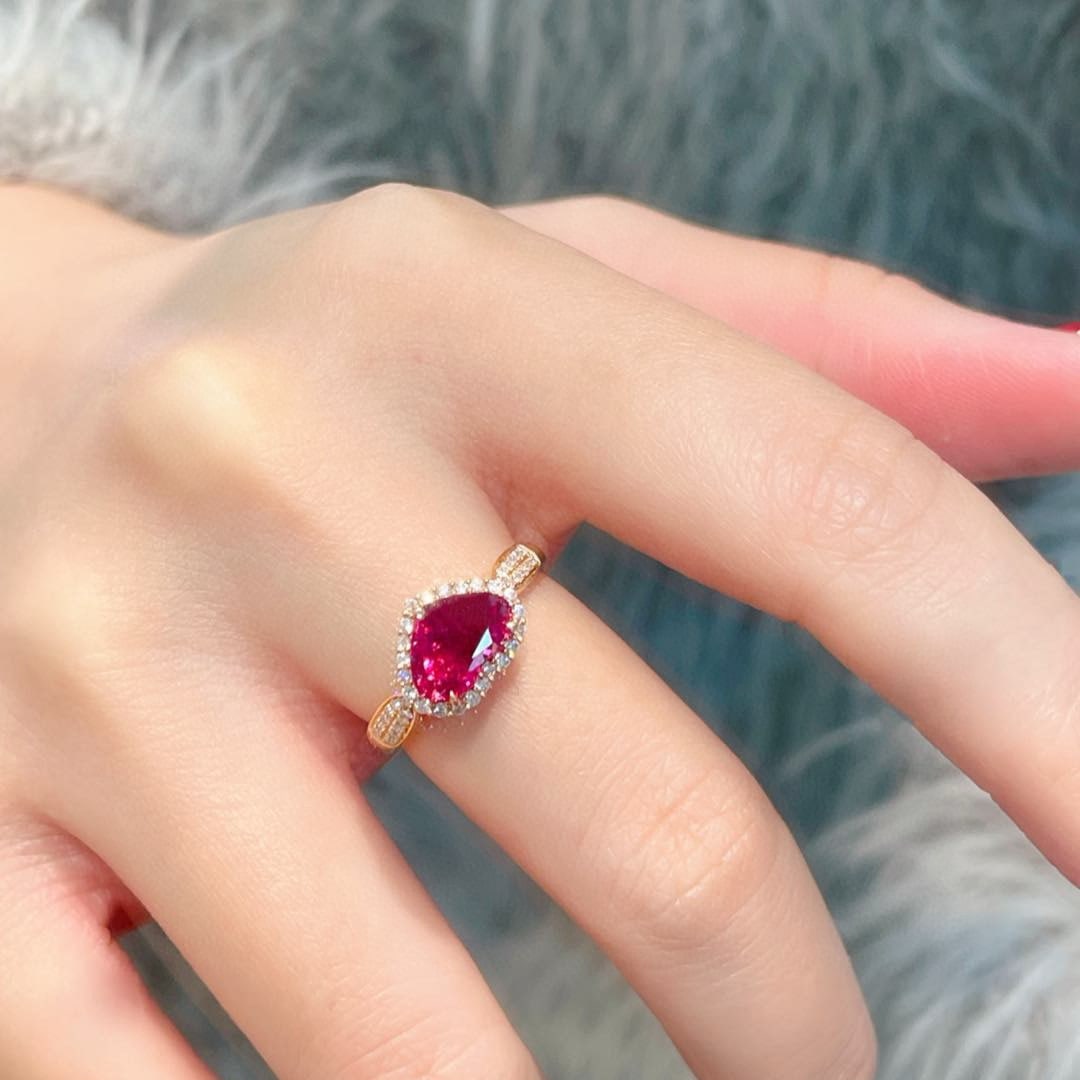 14k Gold 2.06 Ctw Natural Ruby & Diamond Ring - 5